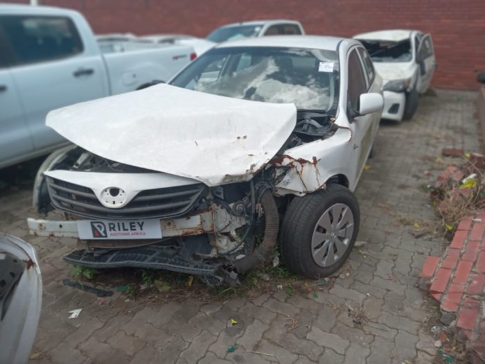 2018 TOYOTA COROLLA QUEST 1.6 (WHITE)