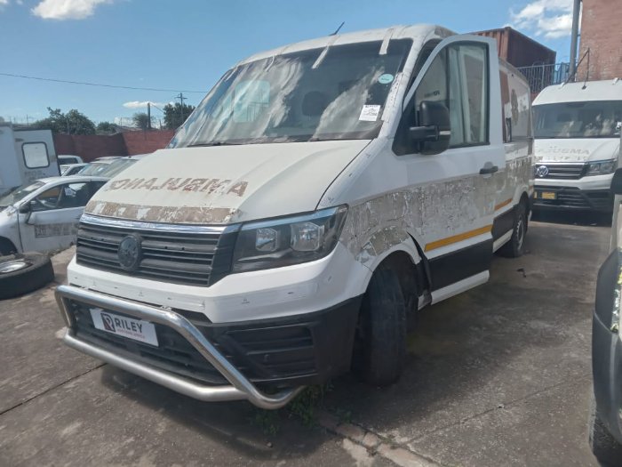 2019 VW CRAFTER PANEL VAN AMBULANCE (WHITE)