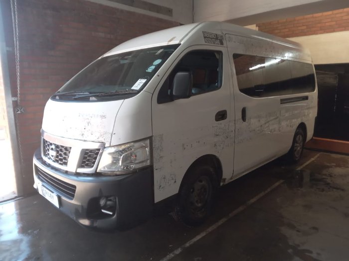 2018 NISSAN NV350 2.5PETROL (WHITE)