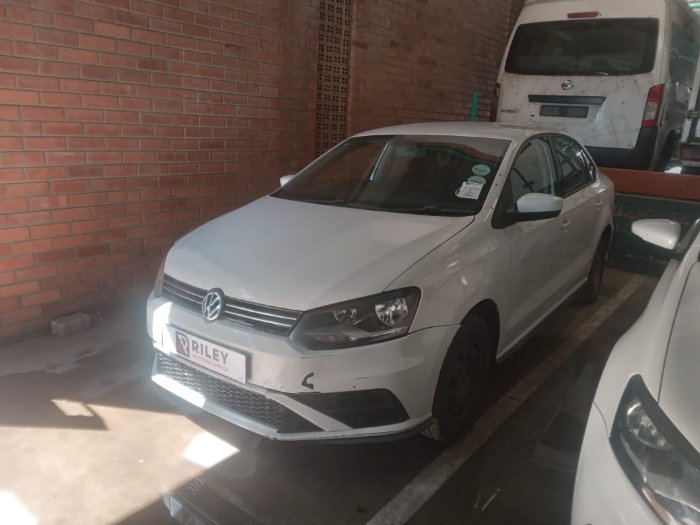 2016 VW POLO VIVO 1.6 SEDAN (WHITE)