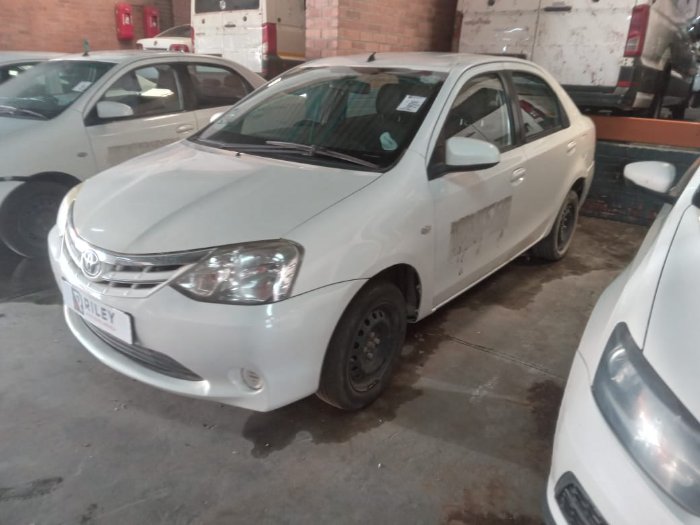 2021 TOYOTA ETIOS SEDAN 1.5 XI SD (WHITE)