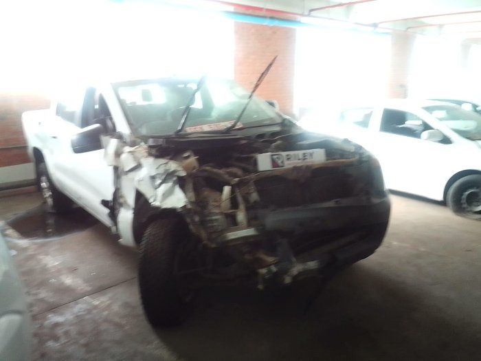 2015 FORD RANGER 2.5I XL P/U D/C (WHITE)