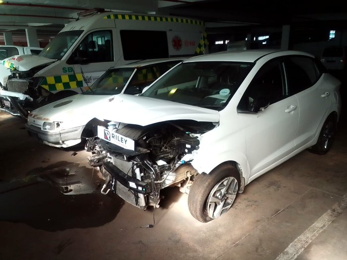 2024 GRAND I10 SEDAN 1.2 FLUID MT (WHITE)