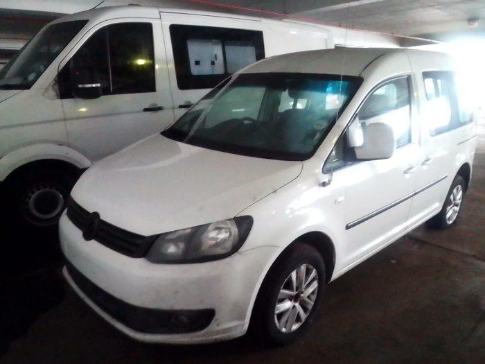 2015 VW CADDY (WHITE)