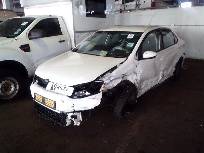2020 VW POLO VIVO 1.6 SEDAN (WHITE)
