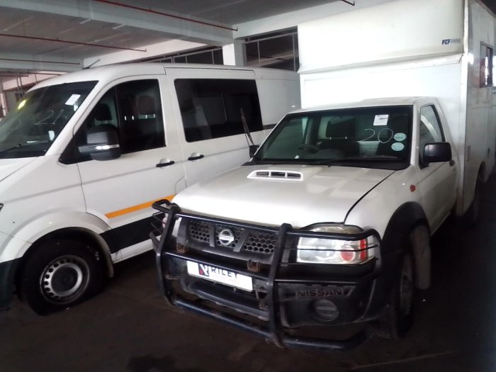 2018 NISSAN NP300 (WHITE)