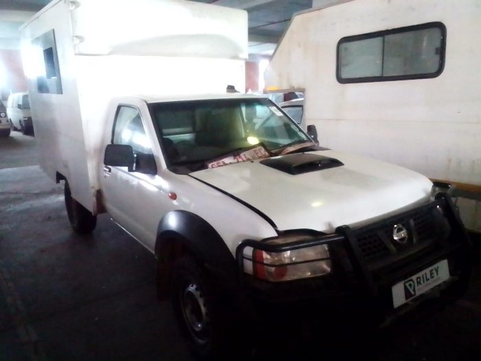 2018 NISSAN HARDBODY NP300 2.5 TDI (WHITE)