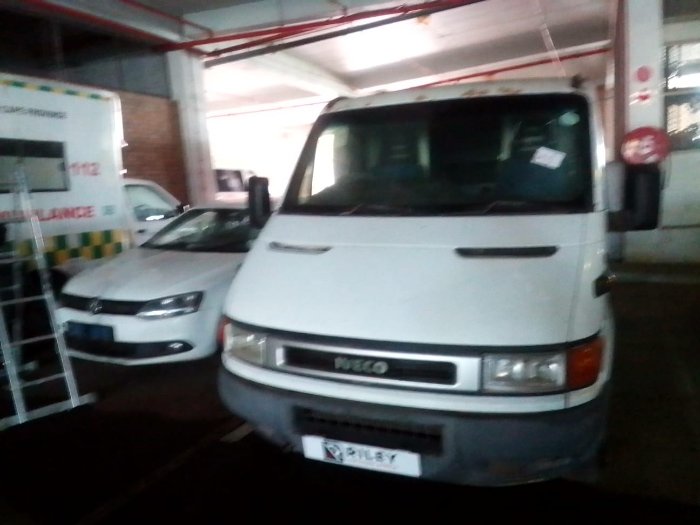 2013 IVECO DAILY (WHITE)