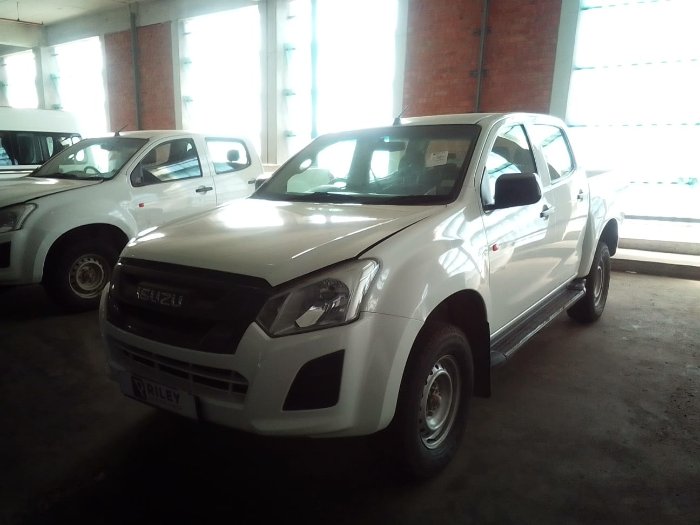 2020 ISUZU 250 D/C HI-RIDE GEN 6 (WHITE)