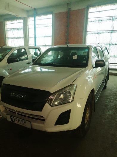 2020 ISUZU 250 D/C HI-RIDE GEN 6 (WHITE)