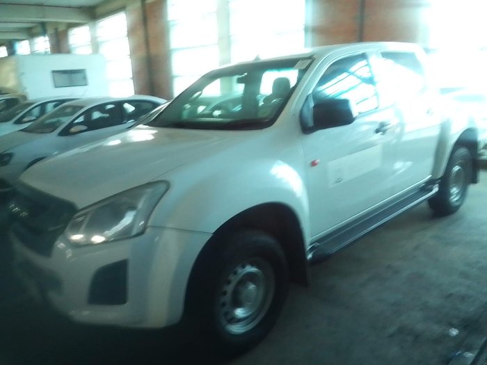 2020 ISUZU 250 D/C HI-RIDE GEN 6 (WHITE)
